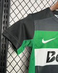 Conjunto Infantil Sporting Principal 2024/25 - ÚLTIMAS UNIDADES! 🔥💚
