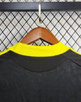 Liverpool Retro Jersey Away 2010