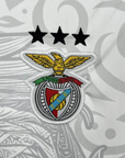 Conjunto Infantil Benfica Águia Branca 2025/26 - ÚLTIMAS UNIDADES! 🔥🦅