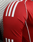 Liverpool Home Player Jersey 2025/26 - Long Sleeve