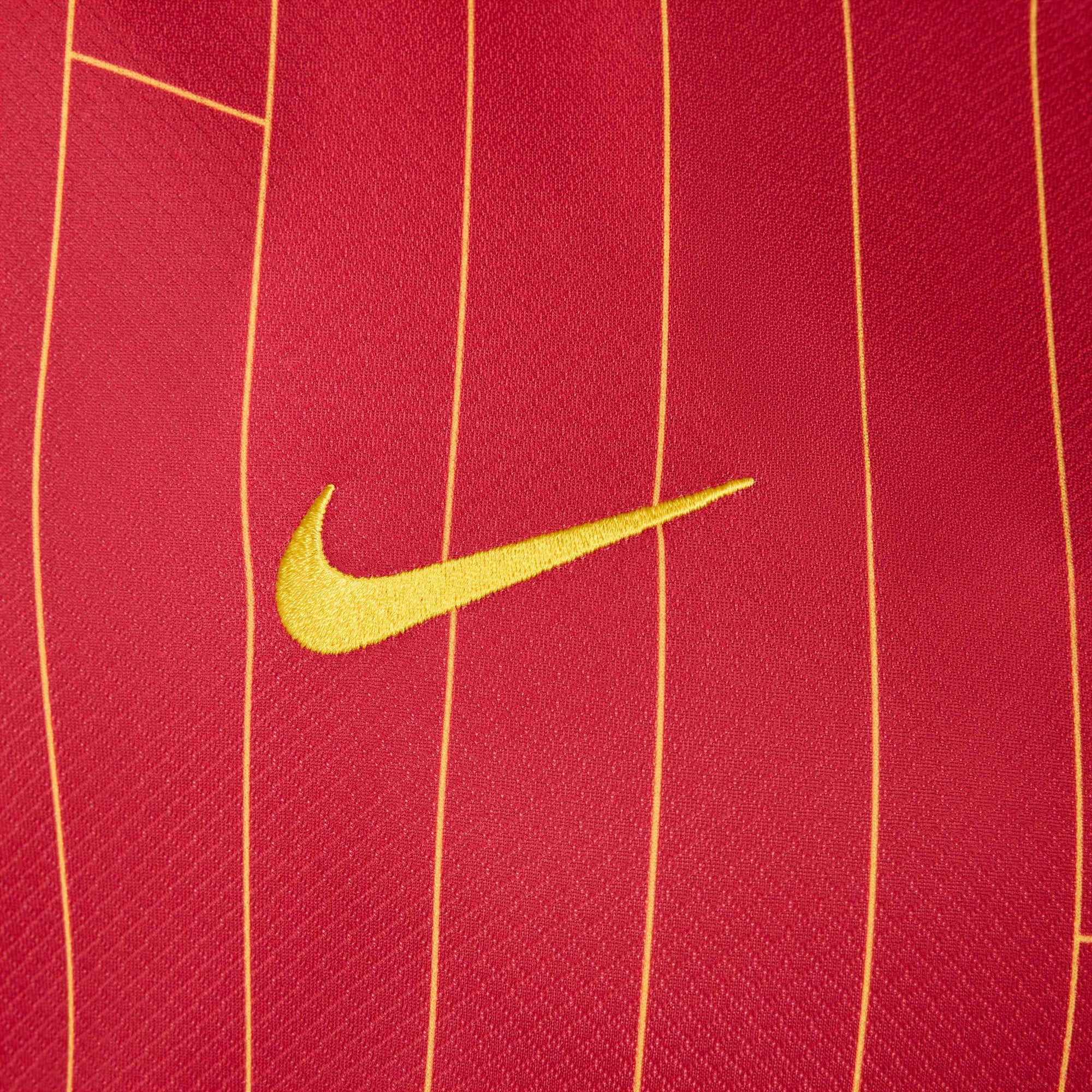 Liverpool Woman Jersey 2024/2025 - CHAMPIONS 24/25 &amp; Gold Trophy