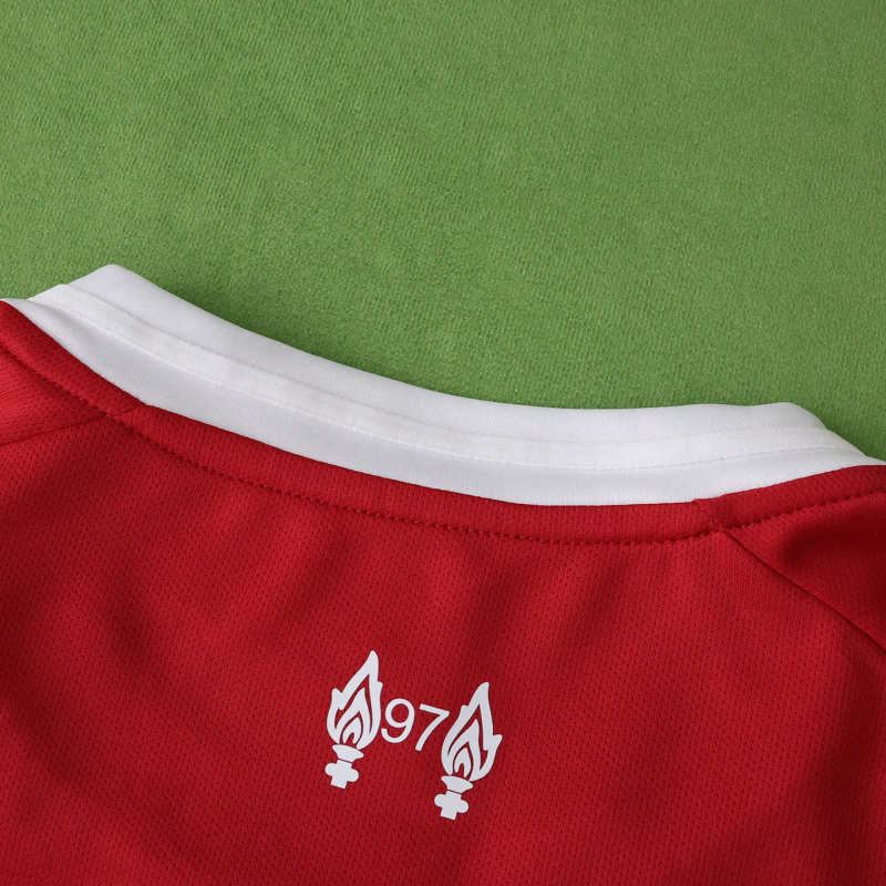 Liverpool Home Jersey 2025/26 - CHAMPIONS 24/25 &amp; Gold Trophy