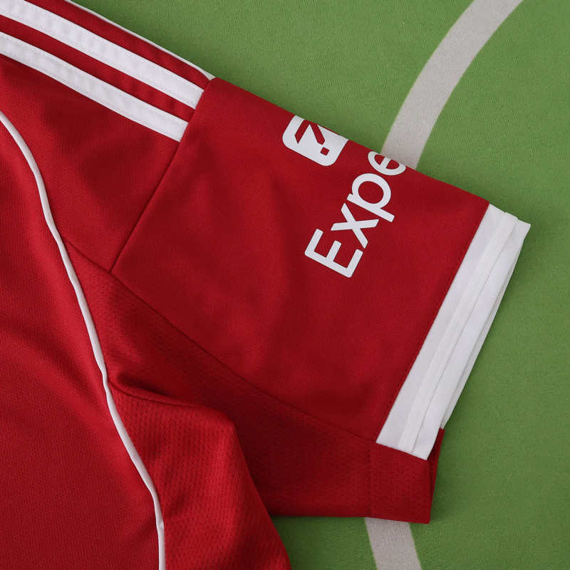 Liverpool Home Jersey 2025/26 - CHAMPIONS 