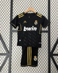 Kit Kids Retro Real Madrid Away Jersey 2011/12
